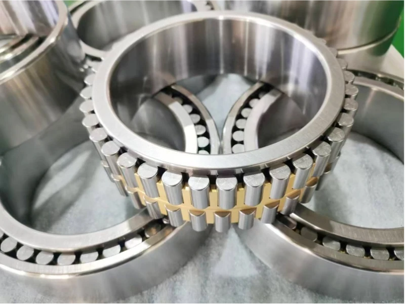 Precision double row cylindrical roller bearing for machine tools