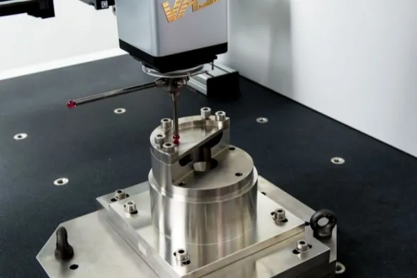 High precision matched bearing arrangements for test and measuring equipment