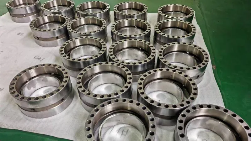 Gamet type precision tapered roller bearing inspection for machine tool spindle
