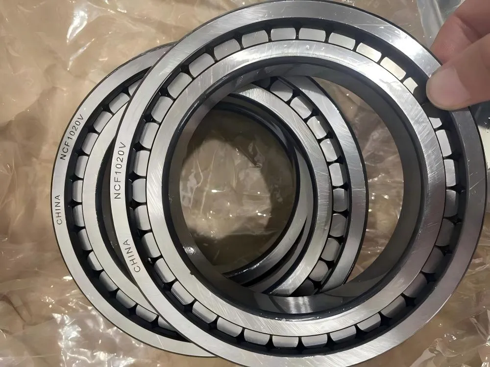 Full complement cylindrical roller bearings