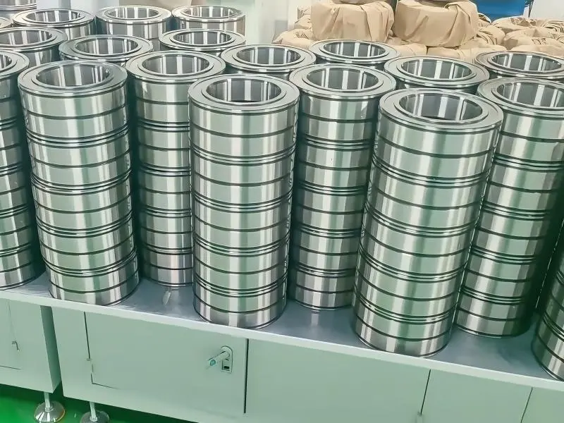 Final inspection and packing for full complement cylindrical roller bearings