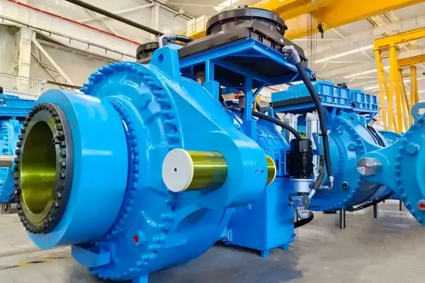 Thrust roller bearing used in heavy gearbox