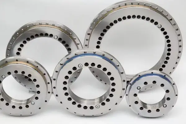 Turntable bearing for machine tool rotary table