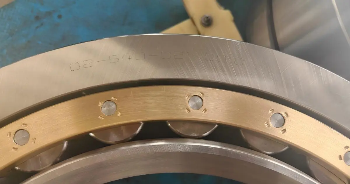 Cone crusher bearing identification using part references and dimensions