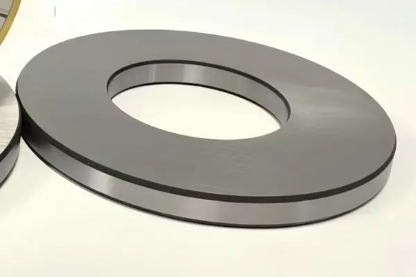 Housing washer of a cylindrical roller thrust bearing