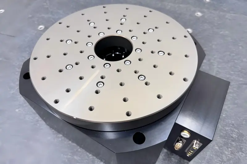 Turntable bearings for indexing tables